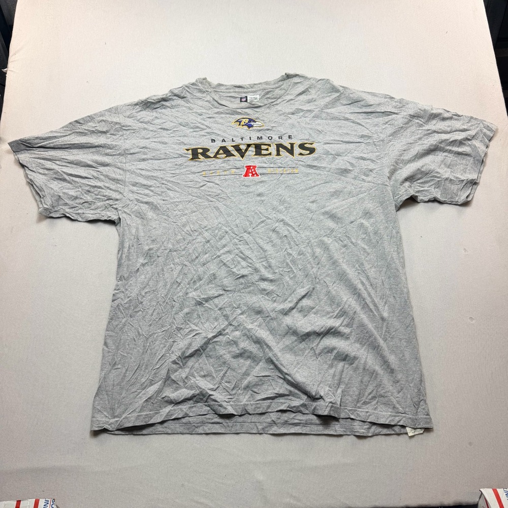 NFL Team Apparel Baltimore Ravens Mens 2XL Gray Excellent Graphic T-Shirt